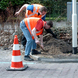 Placement d'un poteau dans la terre + Pavage + Béton - Propriété privée