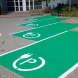 Wegmarkering parkeerplek laadpunt symbool P-stekker - wegenverf groen RAL 6024