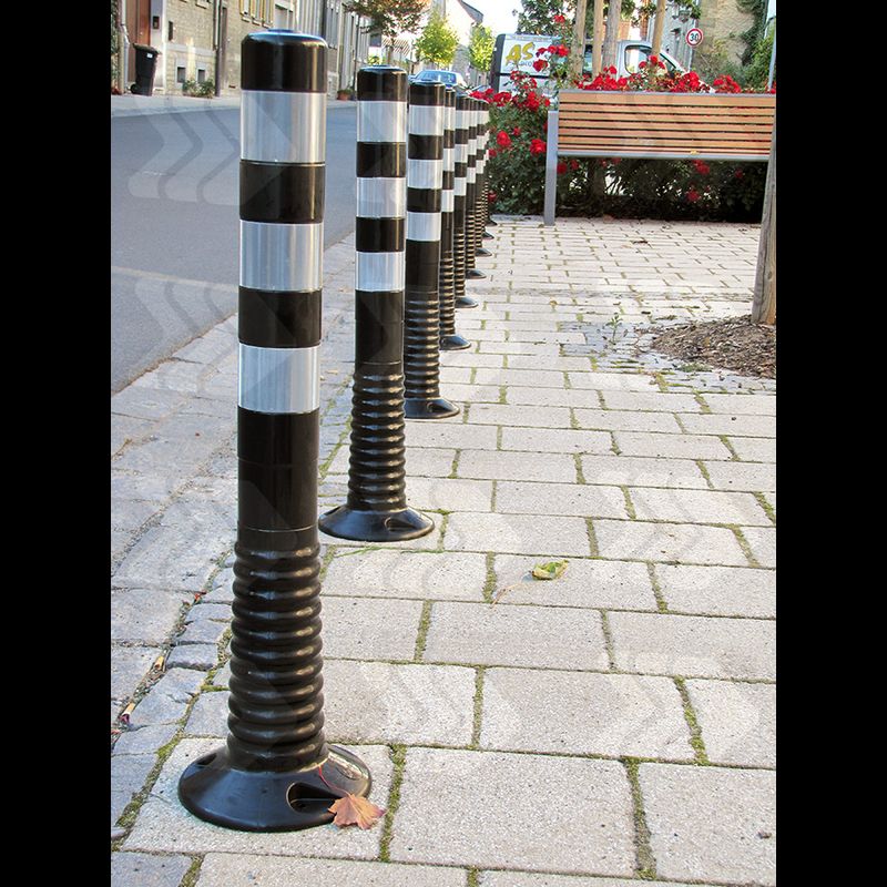 Flexibele Paaltjes Zwart Wit Reflecterend Overrijdbaar flexibele-paaltjes-zwart-wit-reflecterend-overrijdbaar