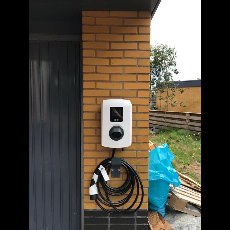 Laadpaal Alfen ProLine kabel Load Balancing tot 22kW