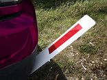 Poteau harpon réfléchissant pour guidage et délimitation routière