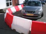 Kunststof barrier 1000x400x550mm - rood/wit - vulbaar met water of zand