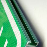 Verwijsbord kokerprofiel 400x100mm voor route voetgangers reflecterend - met ophangogen