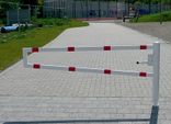 Drehbare Absperrschranke aus Stahl weiß/rot - mit Schloss
