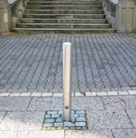 Edelstahl Absperrpfosten Ø76-102mm – umlegbar