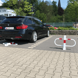 Antiparkeerbeugel - wit of verzinkt - neerklapbaar - cilinderslot