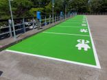Wegmarkering parkeervak groen + symbool oplaadpunt - wegenverf