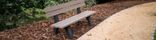 Banc public bicolore avec dossier en plastique recyclé - Govaplast - modèle Porto