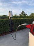 Universele montagepaal voor wallboxen - RAL 9005