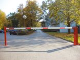 Slagboom (SH2) - RAL3020 - afsluitbaar - met gasdrukveer
