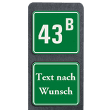 Pfosten aus Recyclingkunststoff mit 1 reflektierender Hausnummern und text nach Wunsch