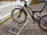 Fahrradparker aus Stahl für 4 Fahrräder – einseitig
