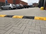 Verkeersdrempel rubber compleet - 15-20km/u - 50mm hoog - geel zwart
