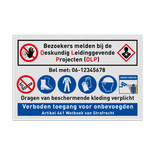 Bouwplaatsbord Verontreinigd grond, Bezoekers melden bij DLP met PBM pictogrammen