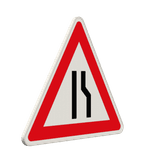 Gefahrzeichen 121-10 - Einseitig (rechts) verengte Fahrbahn