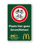 Informatiebord 2-3 McDonald's - verbod + tekstbord + wegsleepregeling