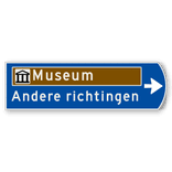 Handwegwijzer klein rechtswijzend met bruin veld bovenin en witte tekst 990x295
