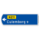 Handwegwijzer groot linkswijzend met autowegnummer en plaatsnaam 1623x481mm