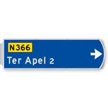 Handwegwijzer groot rechtswijzend met autowegnummer en plaatsnaam 1623x481mm