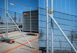 Bouwhek schoor verzinkt met grondpen