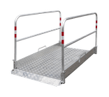Grabenbrücke Aluminium Set 1000 x 2300 mm – 5 Stück mit Geländern und Stapelpalette