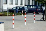 Parkeerpaal staal Ø76mm wit/rood - neerklapbaar met slot