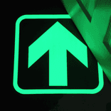 Vloersticker route nooduitgang (pijl) 400x400mm - glow in the dark
