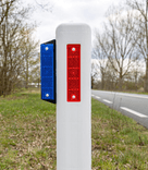 Blauwe wildreflector (wildspiegel) voor bermpalen