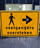 Omleidingsbord - voetgangers oversteken - Werk in uitvoering