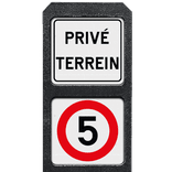 Bermpaal kunststof met twee bordjes priveterrein + stapvoets rijden - reflecterend