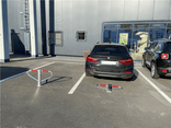 Parkplatzsperre aus verzinktem Stahl – klappbar mit Zylinderschloss