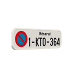 Panneau de stationnement – Interdiction sauf plaque d'immatriculation