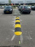 Bremsschwelle aus Gummi komplett – 15-20 km/h – 50 mm hoch – Gelb/Schwarz