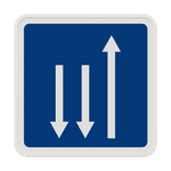 Panneau C29c – Section de route à trois voies