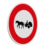 Panneau B9c – Accès interdit aux véhicules à traction animale