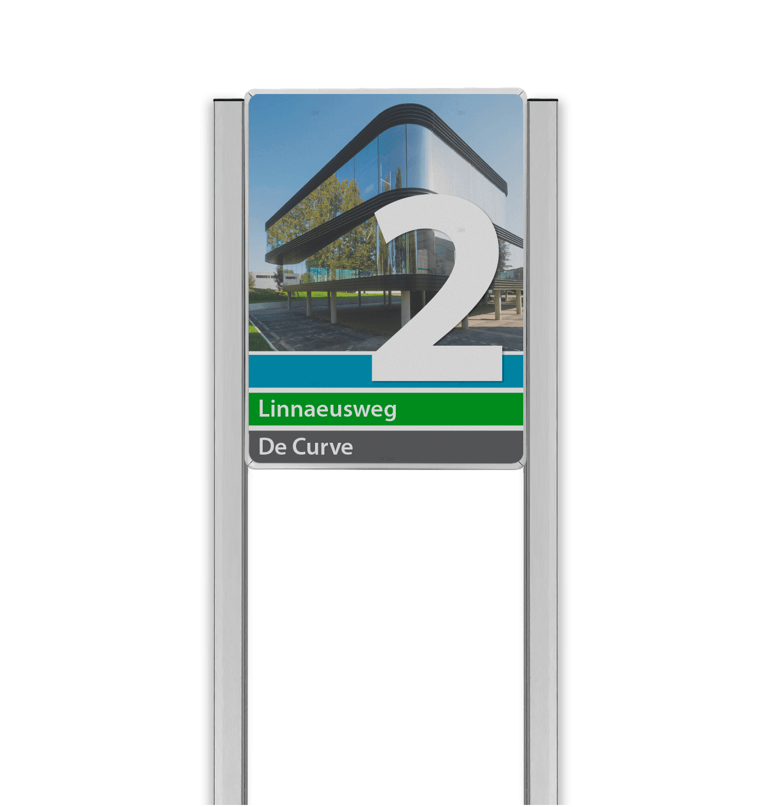 Bedrijfsnaambord 3:4 reflecterend met luxe staanders - Met beeldmateriaal/foto