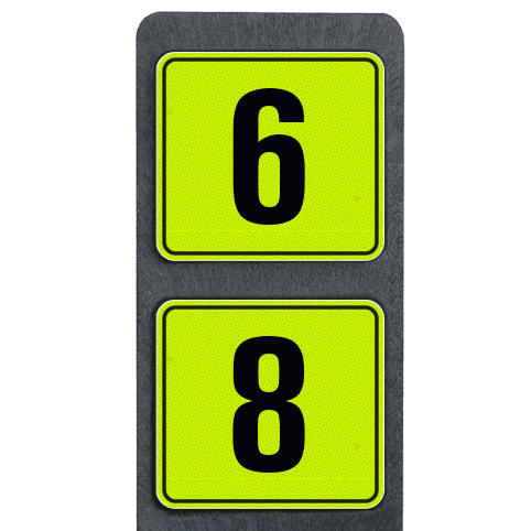 Poteau de numéro de maison avec 2 panneaux fluorescent et réfléchissant - 119x109mm