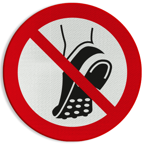 Veiligheidspictogram P035 - Schoenen met metalen noppen verboden - reflecterend