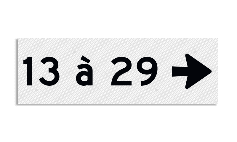 Plaque numéros maison 300x100 mm – Flèche à droite, réfléchissante classe 3
