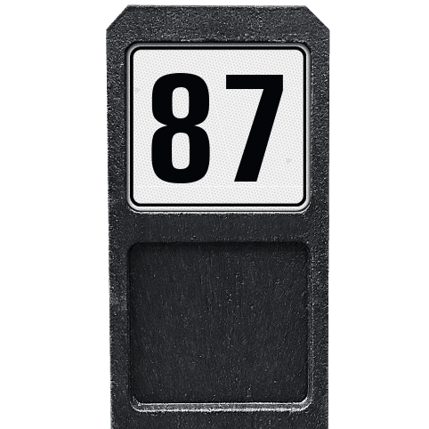 Hausnummerpfost Kunststoff mit Reflektierendes Hausnummernschild