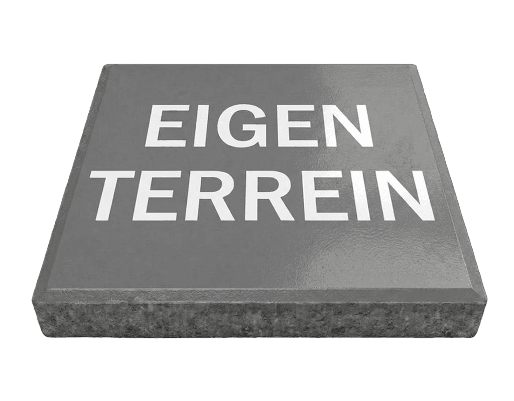 Stoeptegel met tekst eigen terrein (TS-ST_ET3) - 30x30cm met facetrand