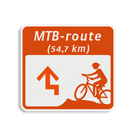 Mountainbikeroutebord 119x109mm met pijl en tekst - klasse 3