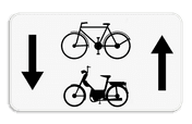 Panneau SB250 - M5bis - Deux roues de classe A et B dans les deux sens