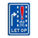 Verkeersbord RVV VR09-02 - Let op: recht doorgaande fietsers en bromfietsers