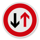 Vorschriftszeichen 208 - Vorrang des Gegenverkehrs