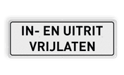 Bord in- en uitrit vrijlaten - reflecterend