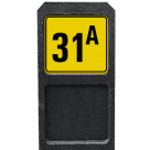 Huisnummerpaal met bord geel/zwart reflecterend - modern lettertype