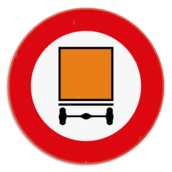 Verkeersbord SB250 C24a - Verboden toegang voor bestuurders van voertuigen die gevaarlijke goederen vervoeren