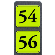 Huisnummerpaal met twee bordjes groen/zwart fluorescerend - klassiek lettertype