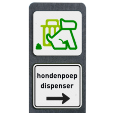 Verzwaarde bermpaal met twee borden route - hondenpoep dispencer